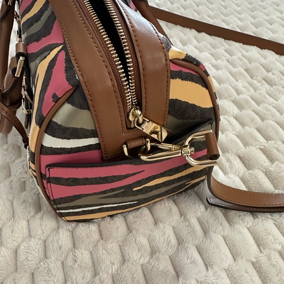 NWOT Michael Kors Zebra Large Satchel - Picture 13 of 15